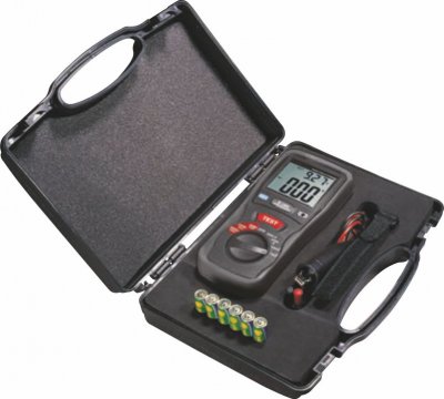 Цифровой мегаомметр CEM DT-5505